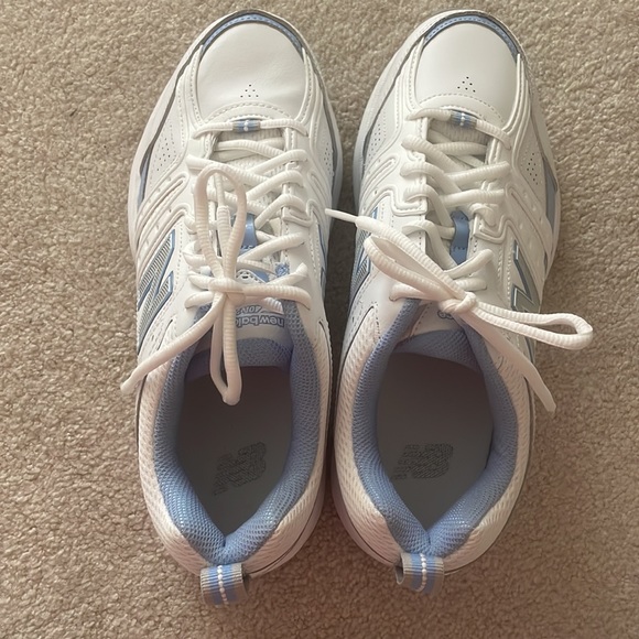 Brand new new balance 40/v2 blue & white shoes - Picture 3 of 7